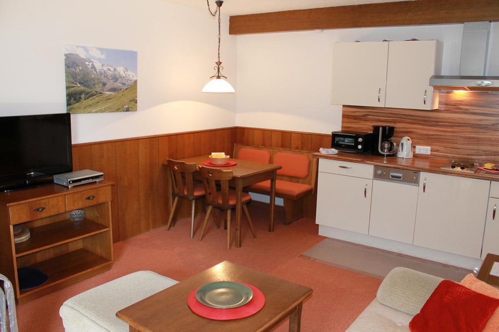 Apartamento Apphaus Sonne Heiligenblut Habitación foto